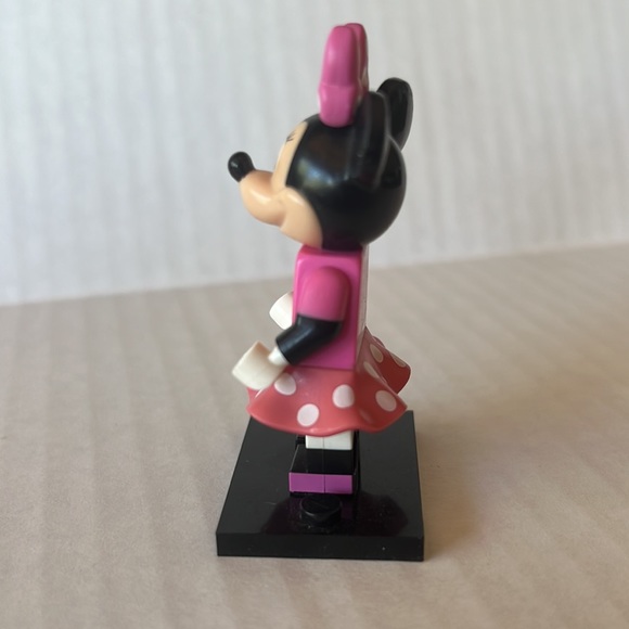 Disney Collectable Mini Mouse Lego Minifigure - Picture 2 of 4